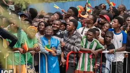 Des milliers de congolais ont investi le boulevard Alfred Raoul pour le 66e anniversaire